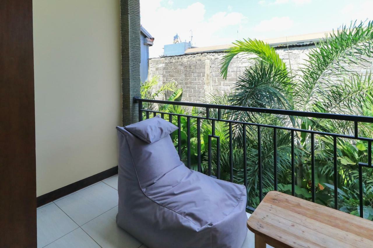 Kubu Kenak Guesthouse Seminyak Zimmer foto