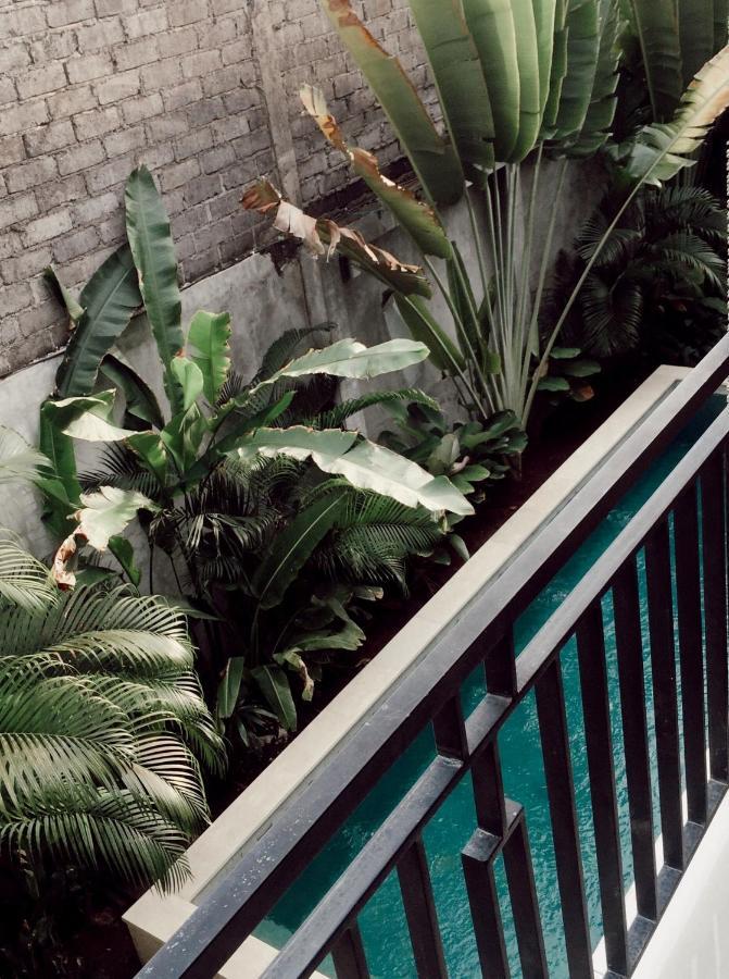 Kubu Kenak Guesthouse Seminyak Exterior foto